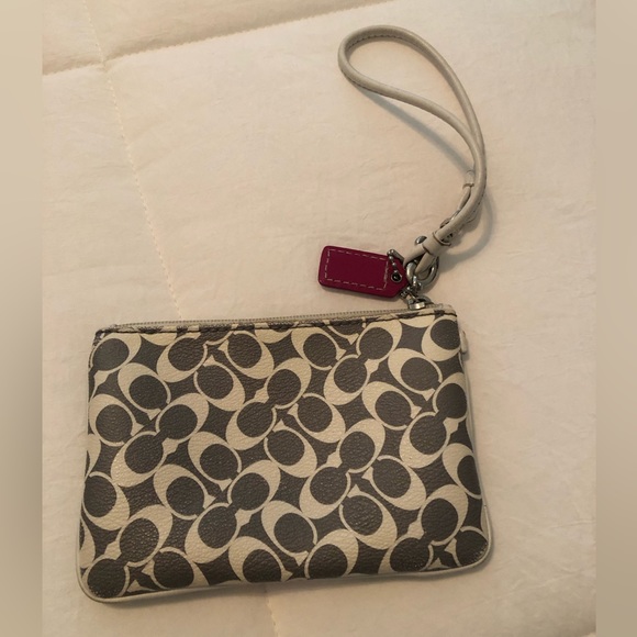 Coach Wristlet - Picture 6 of 10
